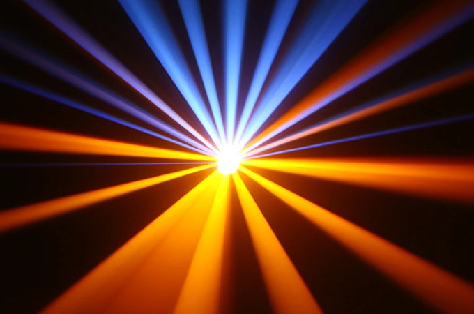 رأس متحرك حاد الشعاع 200 واط LED | 24 منشورًا، شعاع 1.7 درجة، 13 لونًا، 20 قناة DMX512 - للملاهي والمسارح